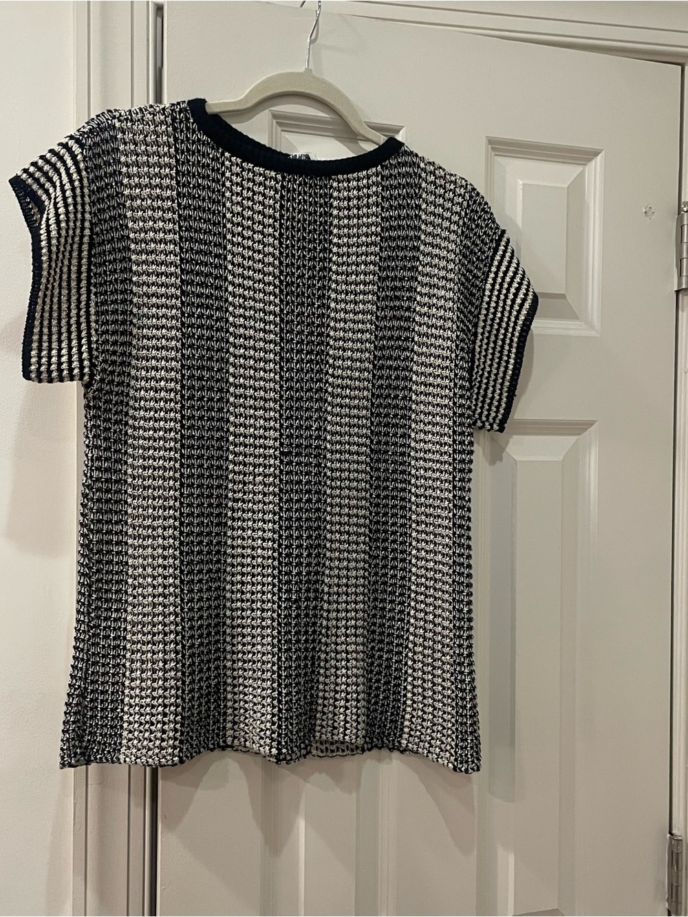 Vintage Black & White Knit Crocheted Short-Sleeve Top